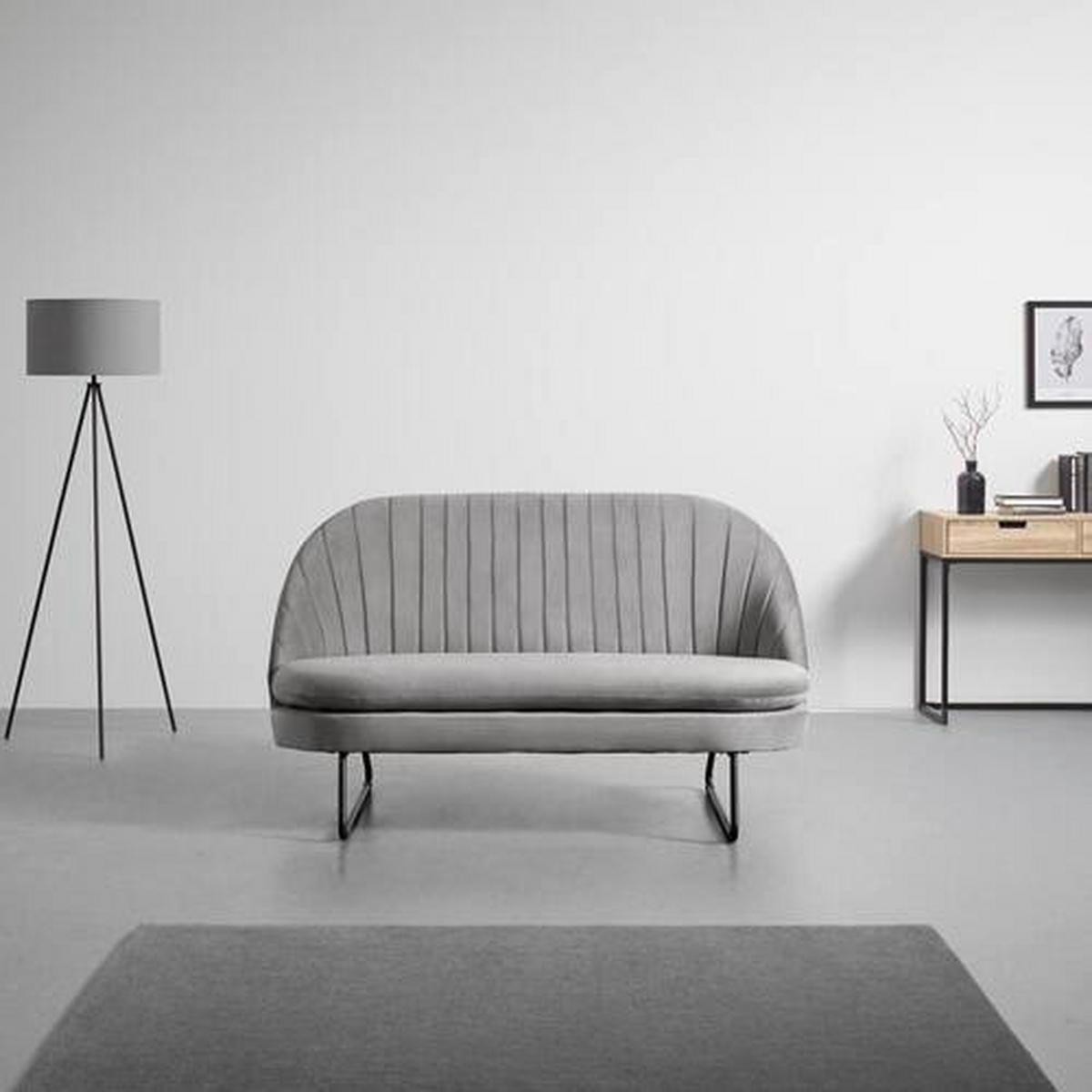 Dvoumístná pohovka LUIGI, světle šedý zamat - černá/světle šedá, Moderní, kov/dřevo (146/85/82cm) - Bessagi Home
