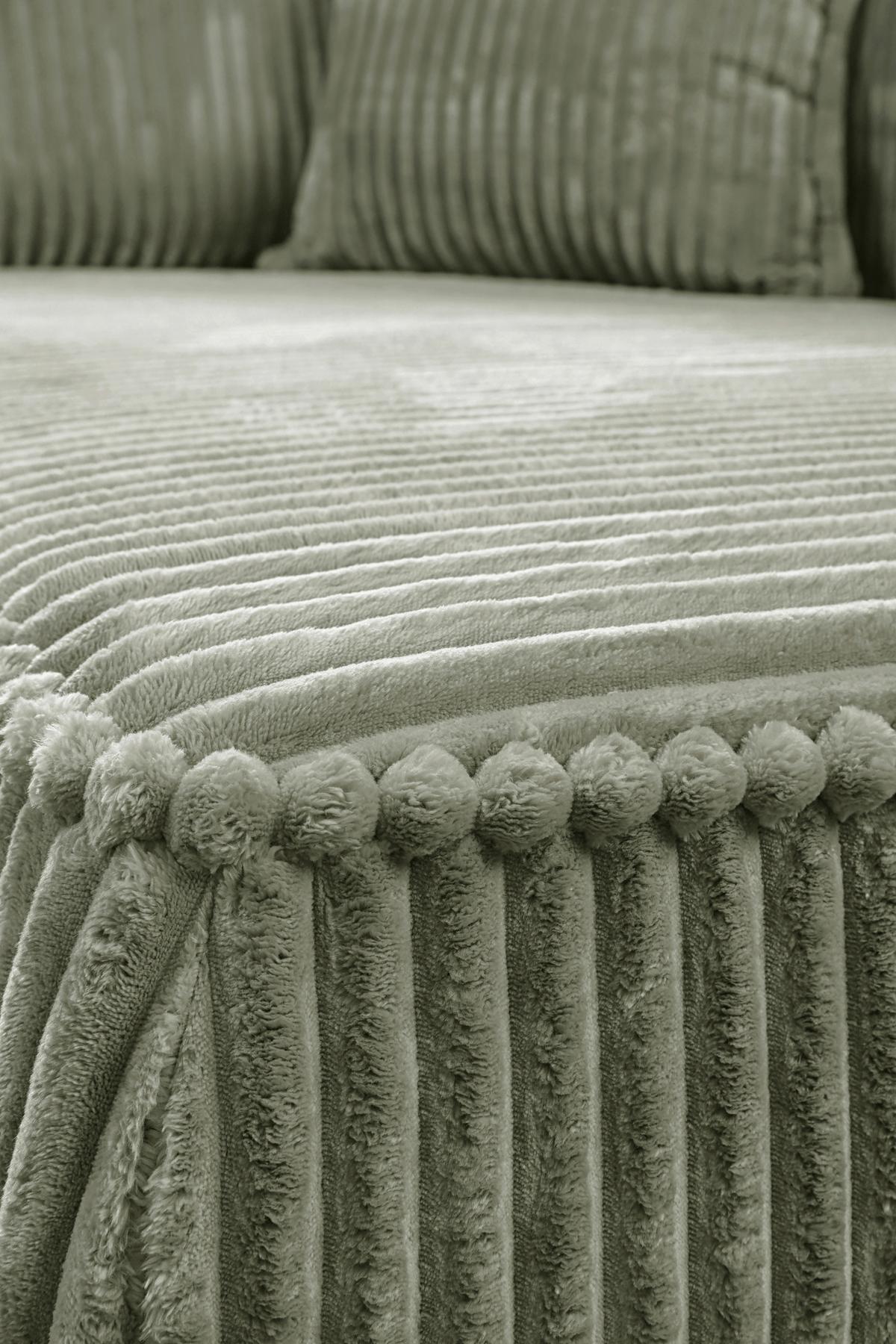Sofa Modena Inkl. Kissen Grün, B: 223 Cm - Schwarz/Grün, Design, Textil (223/95/121cm) - MID.YOU