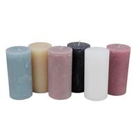 Válcová svíčka RUTH   - RUSTIK -AKT- - bílá/starorůžová, Moderní, textil/přírodní materiály (10/20cm) - Premium Living