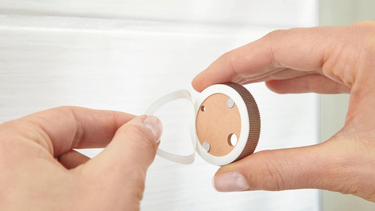 Toilettenpapierhalter Smooz Chromfarben B: 14 Cm - Chromfarben, Trend, Metall (14/10/5cm) - Tesa