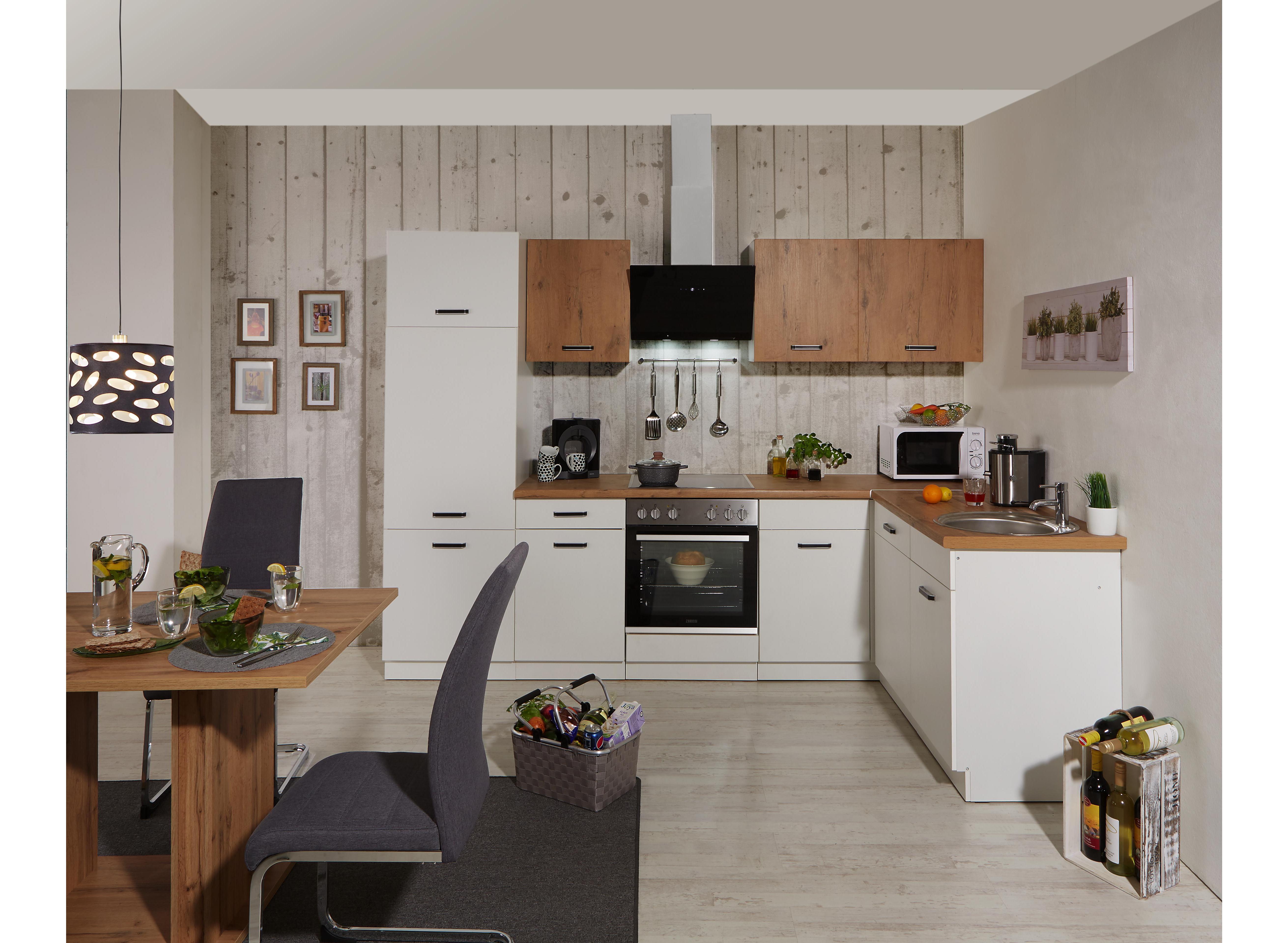 Eckküche in Weiß & Eiche