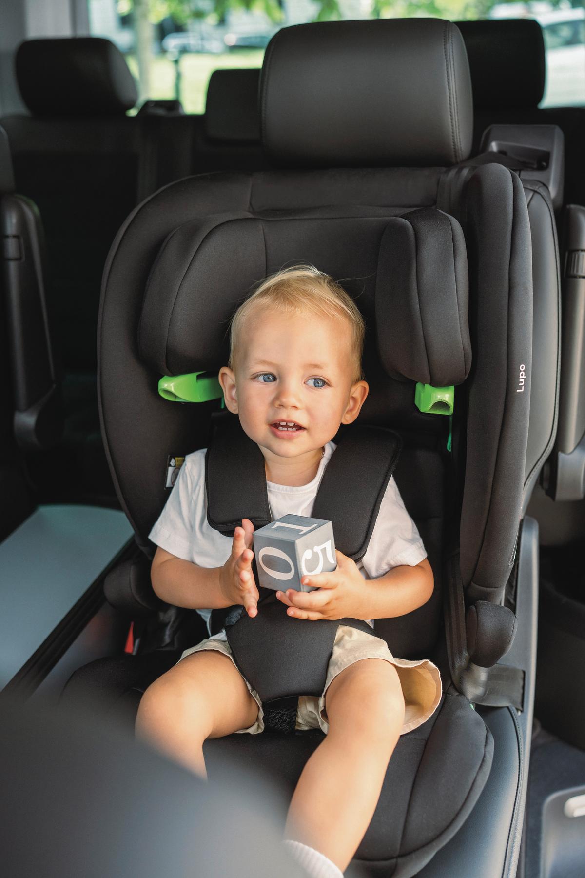 Kinderautositz Lupo I-Size - Schwarz, Basics, Kunststoff/Textil (44/62/48cm) - Osann