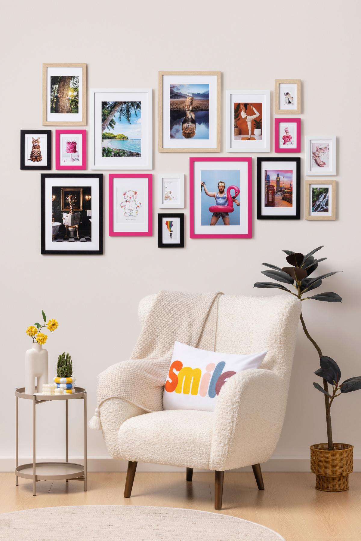 Bilderrahmen Kiki - Pink/Schwarz, KONVENTIONELL, Glas/Holz - Luca Bessoni