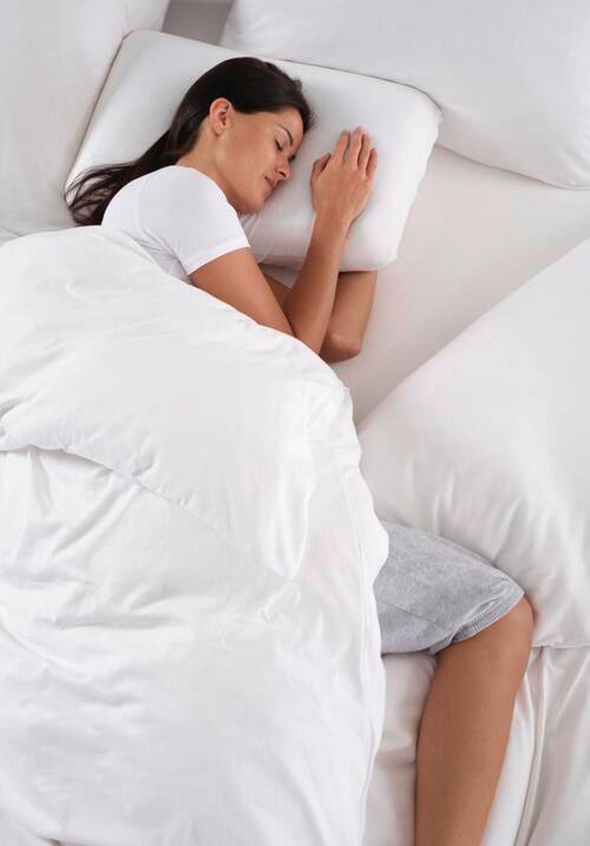 Šijový vankúš Cloud, 60/40/12cm - modrá/biela, textil (60/40/12cm) - Premium Living