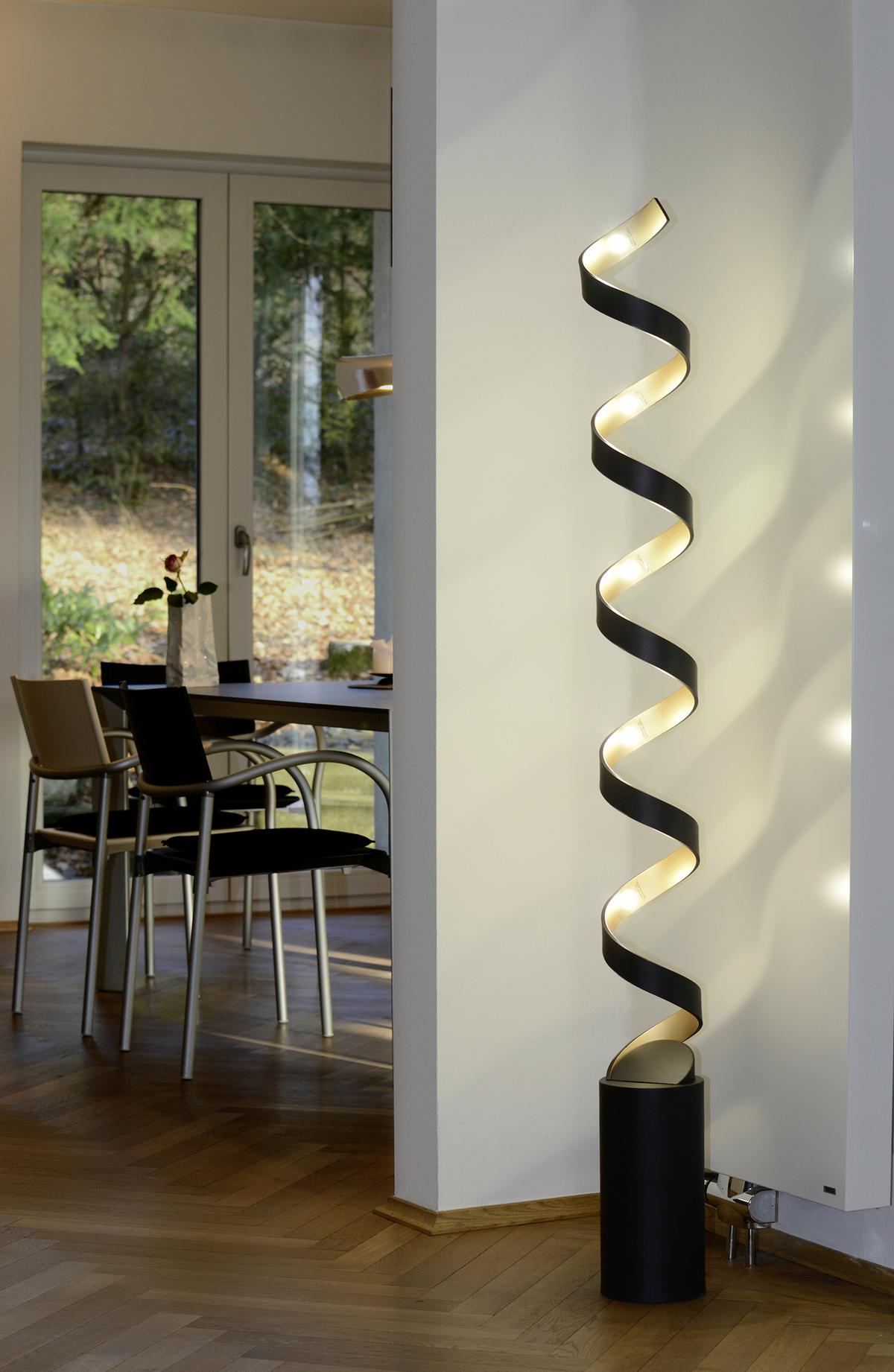 Led-stehlampe Helix Schwarz / Goldfarben Spiralförmig - Goldfarben/Schwarz, Design, Metall (14,5/152cm)