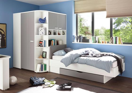Begehbarer Eckschrank für doppelt viel Stauraum Eckschrank in Weiß und Blau mit viel Stauraum