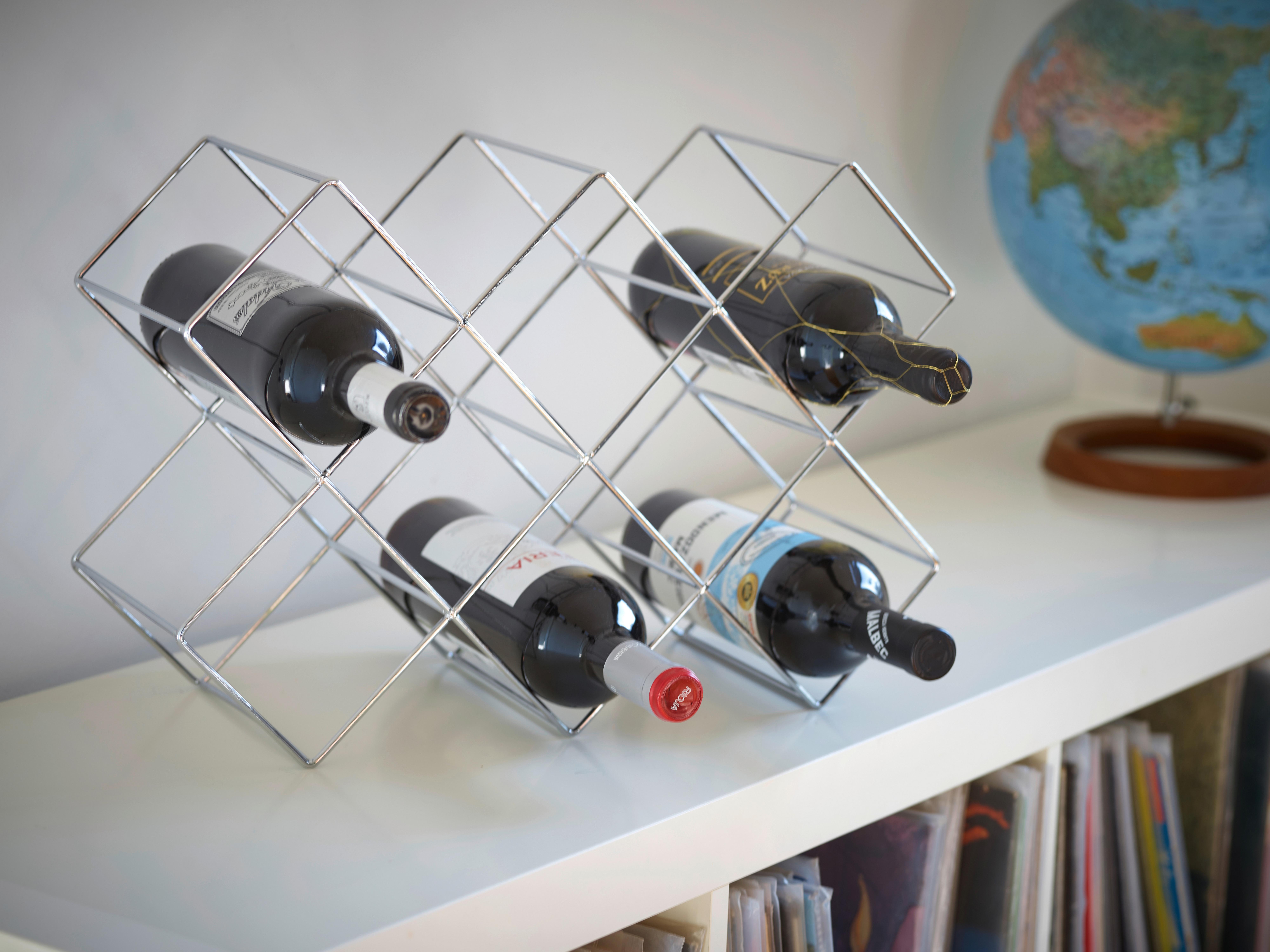 Silberfarbenes Weinregal für 8 Flaschen