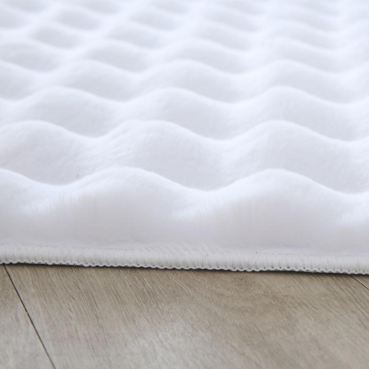Koberec z umelej kožušiny 160x230 cm biely - biela, Basics, textil (160/230cm) - Novel