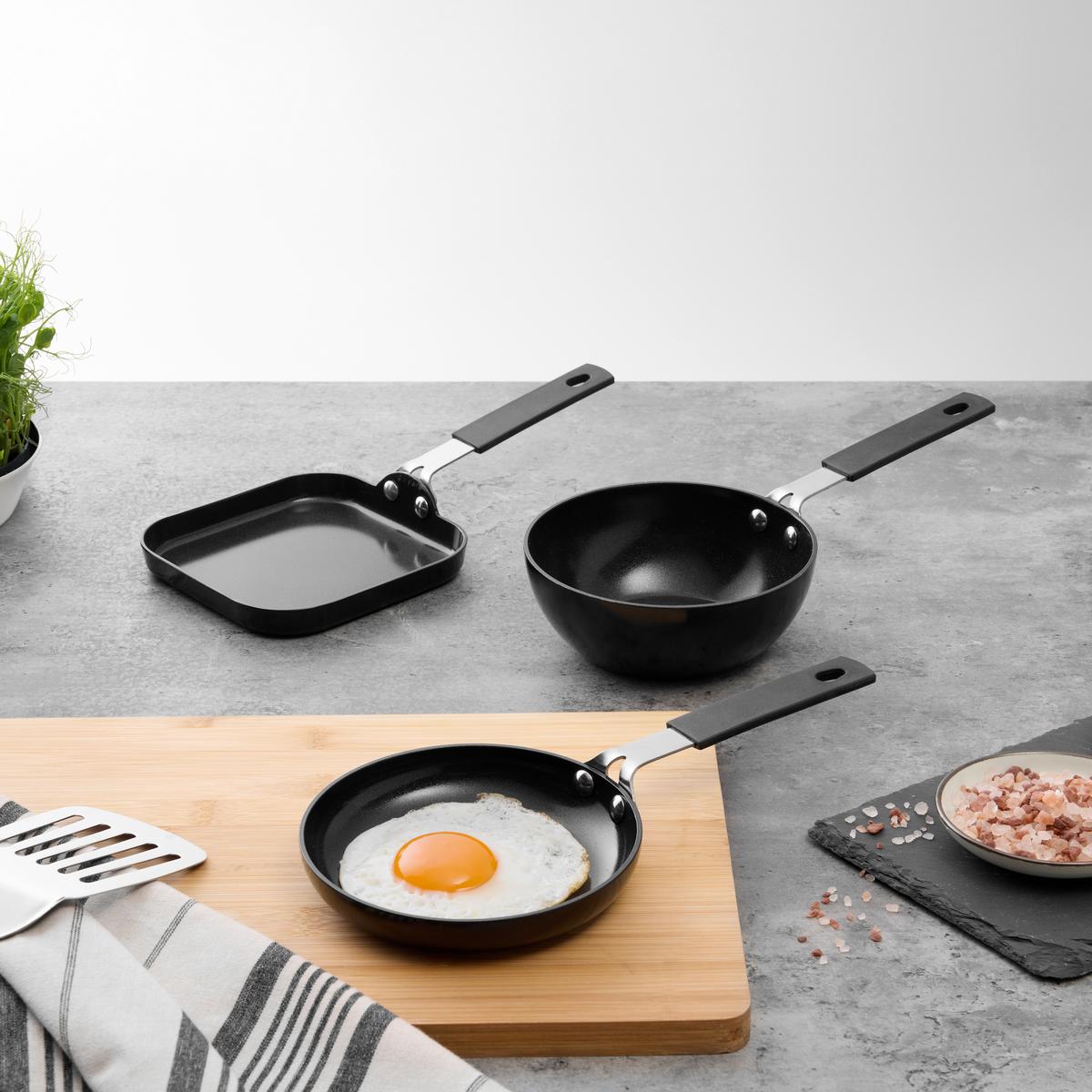 Mini panvica ROBERTO - čierna, Konventionell, kov - Mömax