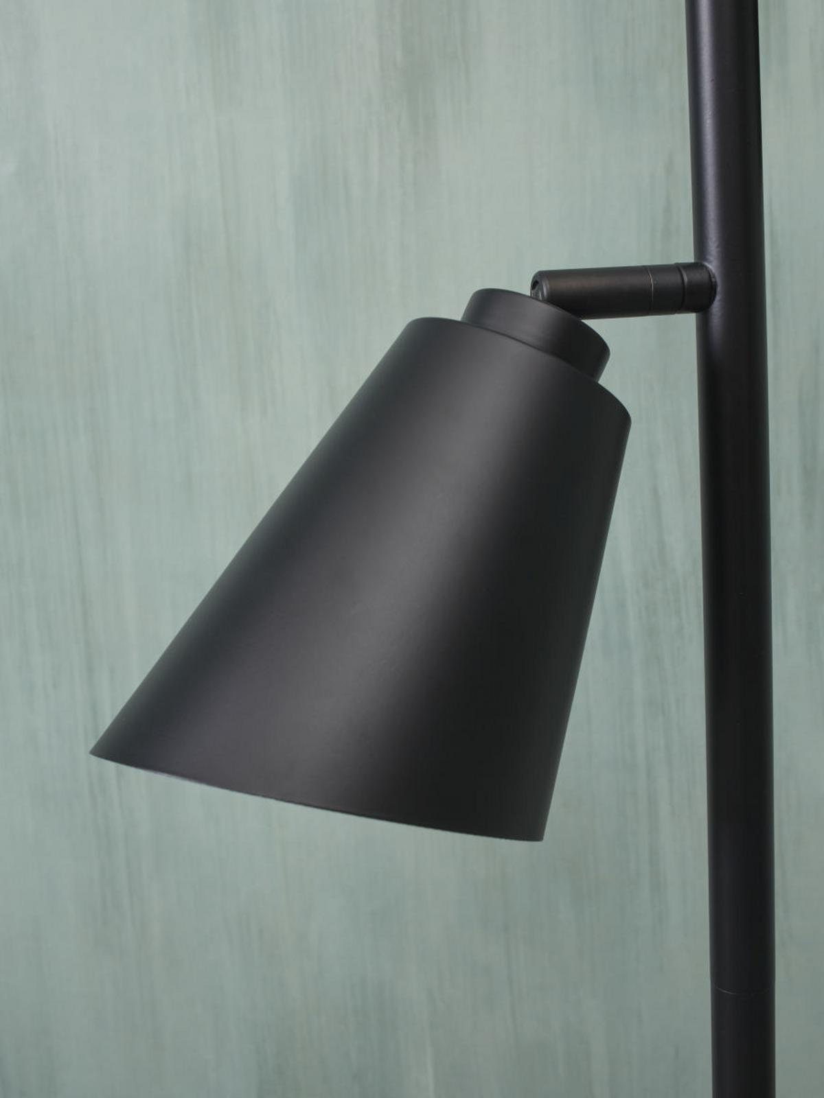 Stehlampe Bremen Schwarz mit Schalter - Schwarz, Basics, Metall (25/162cm) - It's about Romi