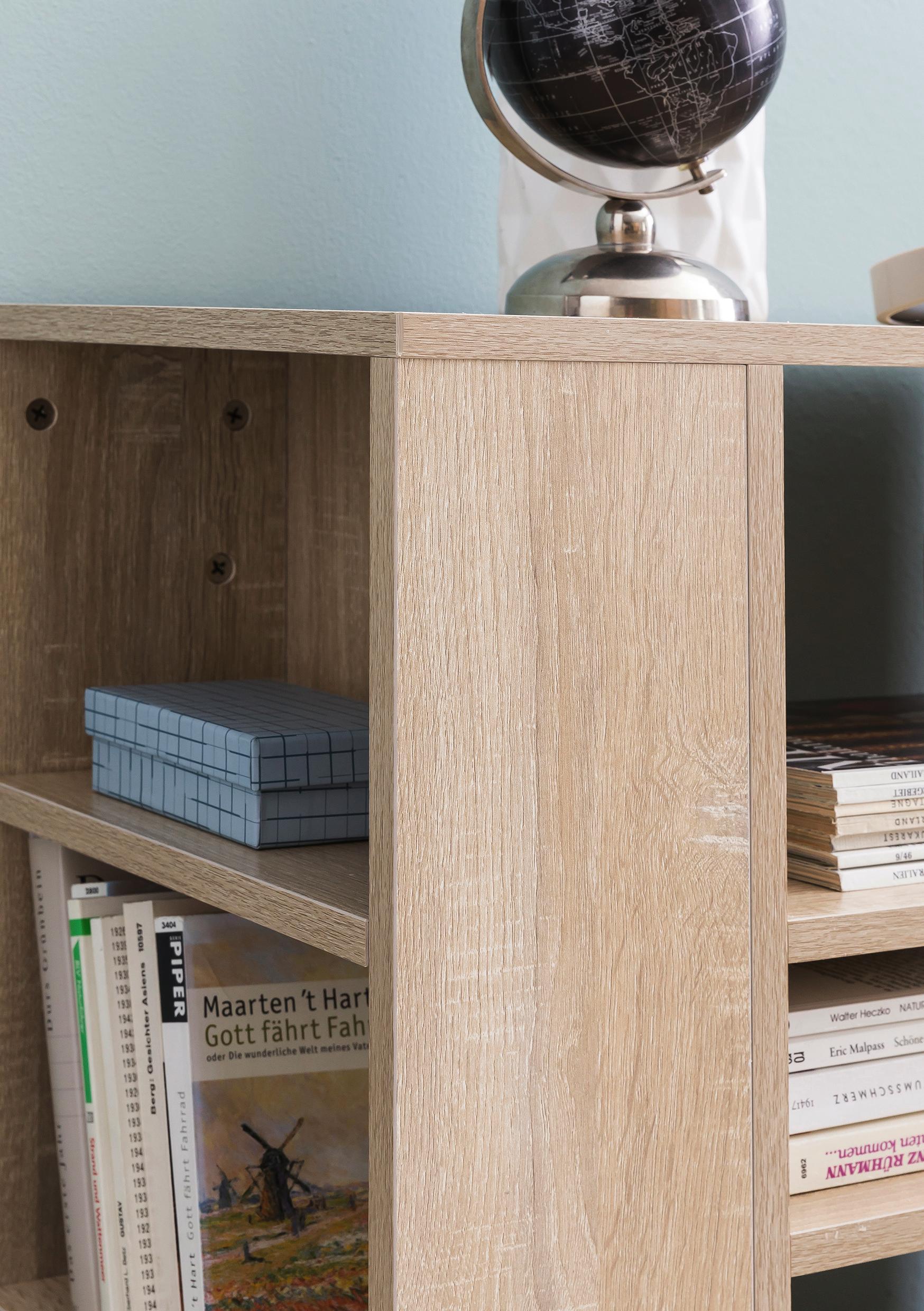 Beistellregal aus weißem Holzdekor