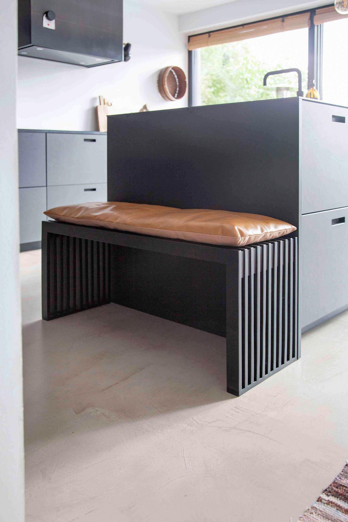 Sitzbank Schwarz Rib 104x43 cm - Schwarz, KONVENTIONELL, Holz (104/43/35cm) - MID.YOU
