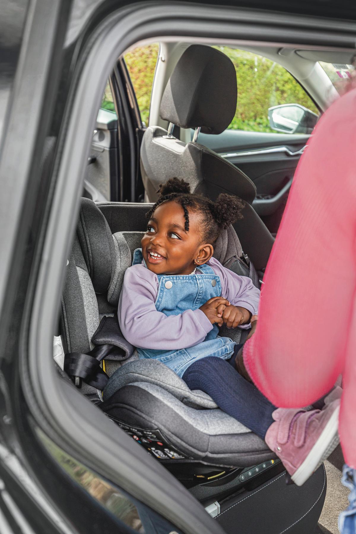 Reboarder-kindersitz Swift360s - Schwarz, Basics, Kunststoff/Textil (44/60/50cm) - Osann