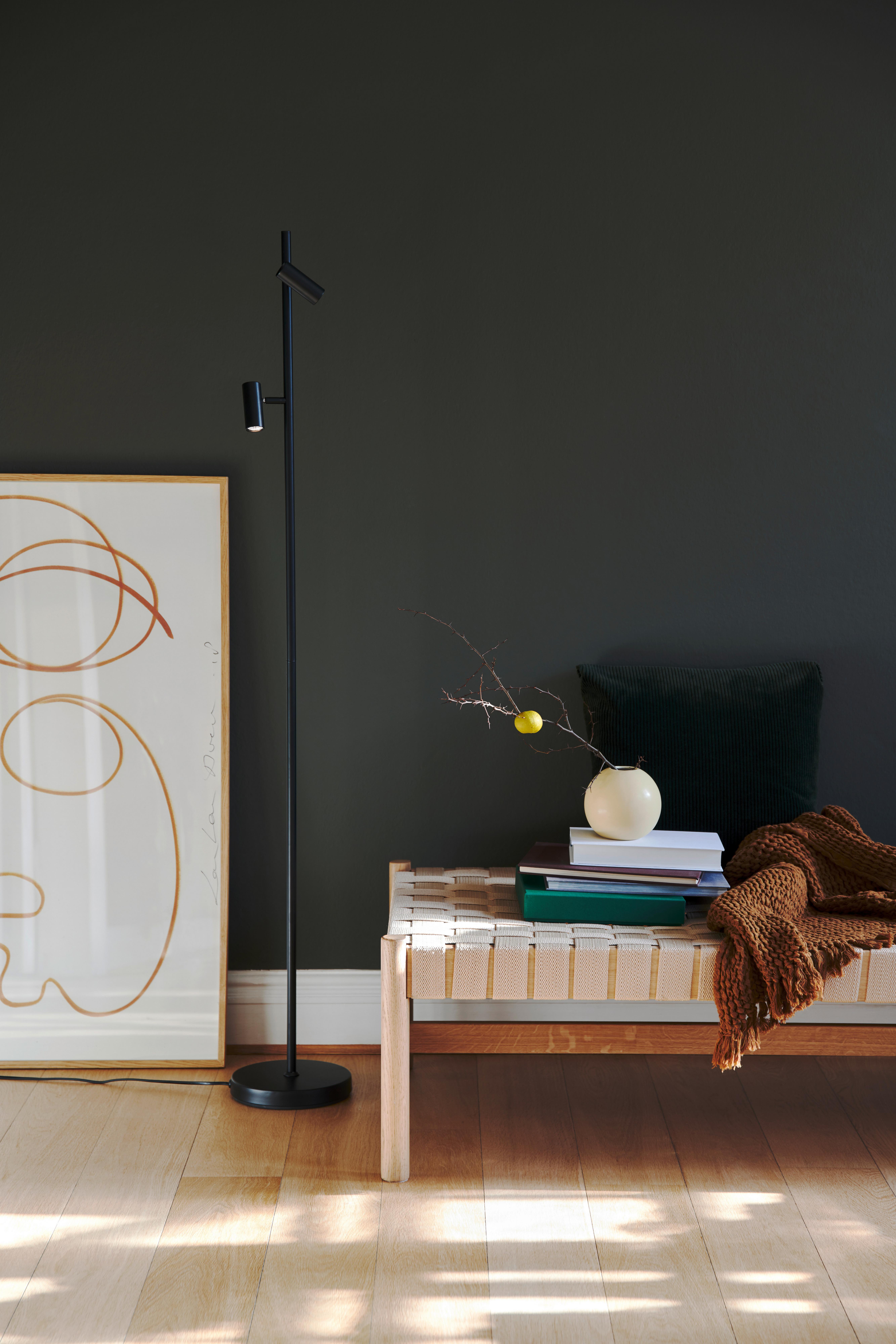 LED-Stehleuchte Omari Schwarz H: 141 cm - Schwarz, Design, Metall (141cm) - Nordlux