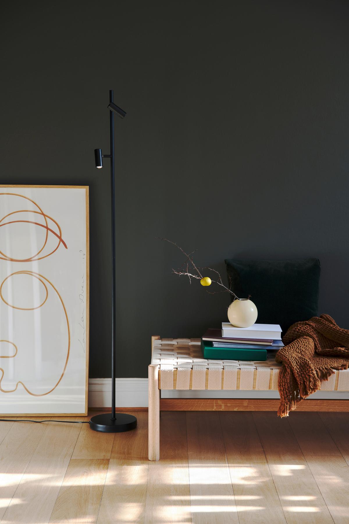 LED-Stehleuchte Omari Schwarz H: 141 cm - Schwarz, Design, Metall (141cm) - Nordlux