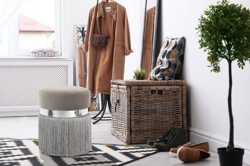 Pouf Bruih Samt Grau D/H: ca. 38/45 cm - Silberfarben/Grau, Basics, Holzwerkstoff/Textil (38/45/38cm) - Kayoom