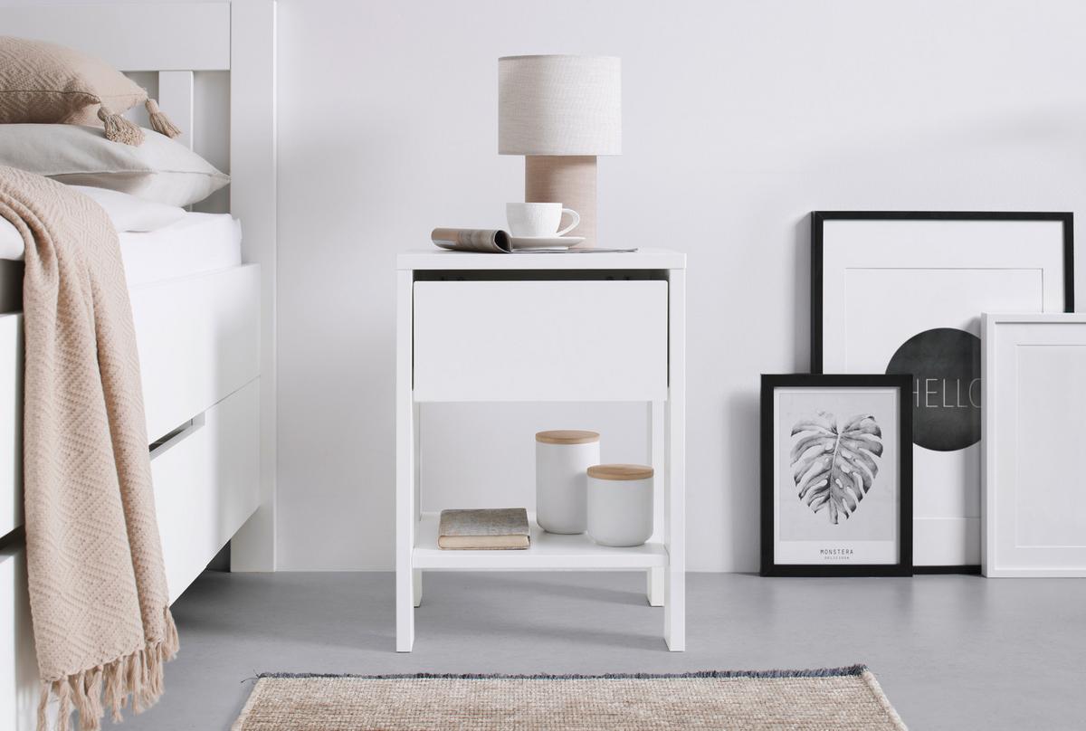 Nočný stolík NIZZA š. 42 cm - biela, Romantik / Landhaus, drevo (42/57,5/36cm)