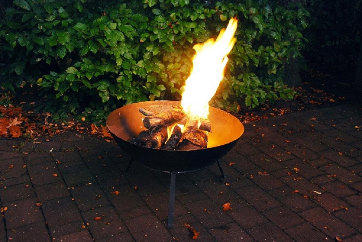 FEUERSCHALE SHEILA - Schwarz, MODERN, Metall (58.7/30.5cm)