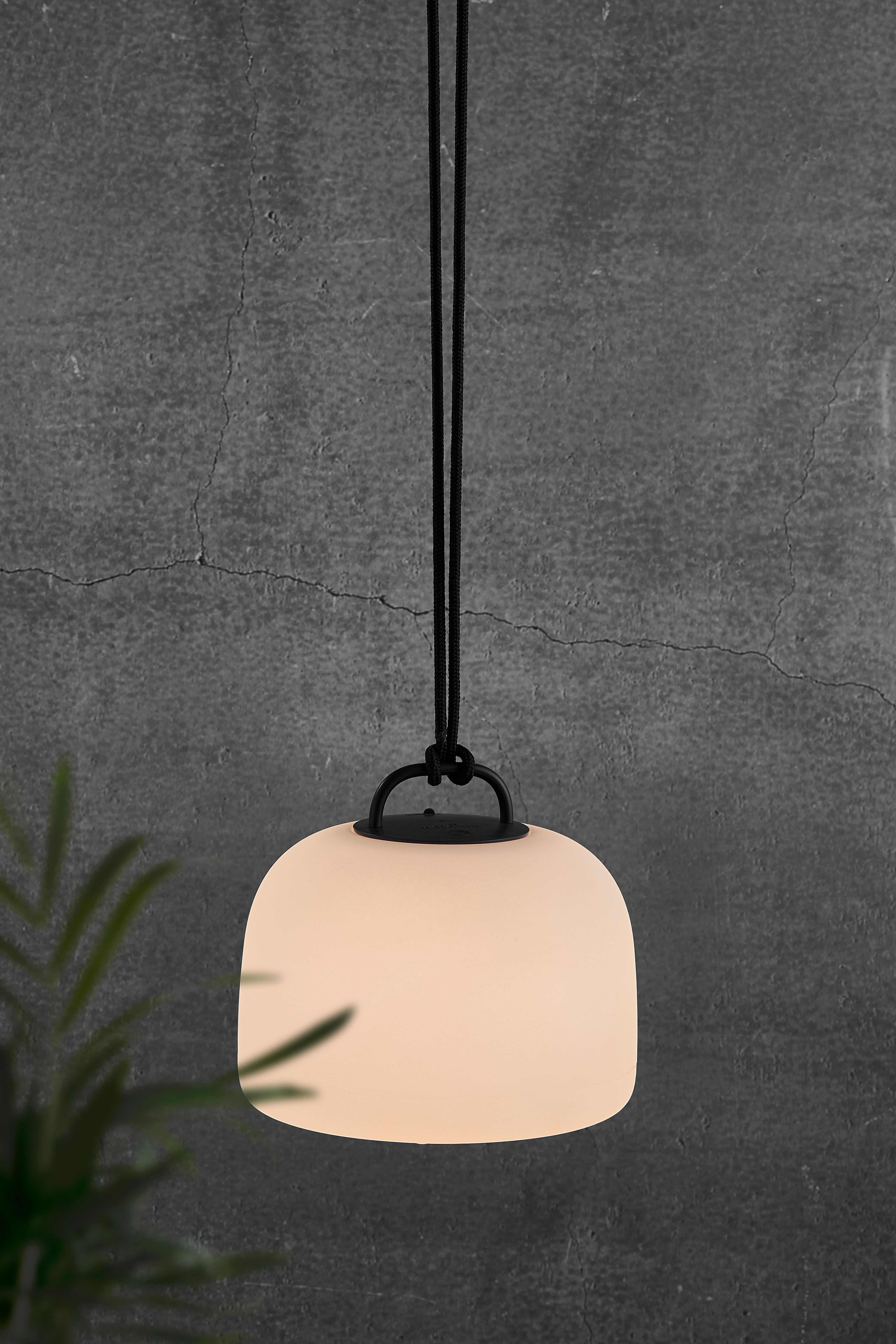 Led-außenleuchte Kettle Weiß Schwarz D: 22 Cm - Schwarz/Weiß, Design, Kunststoff (22/19,6cm) - Nordlux