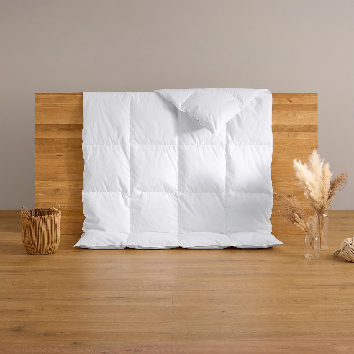 DAUNENDECKE MITTEL / 3 WÄRMEPUNKTE - Weiß, LIFESTYLE, Textil (140/200cm)