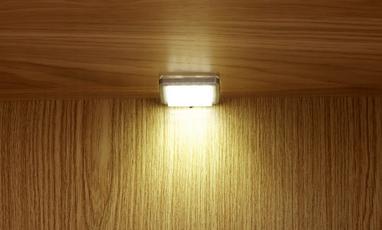 LED-Unterbaustrahler in Kaltweiß LED-Unterbaustrahler in Kaltweiß