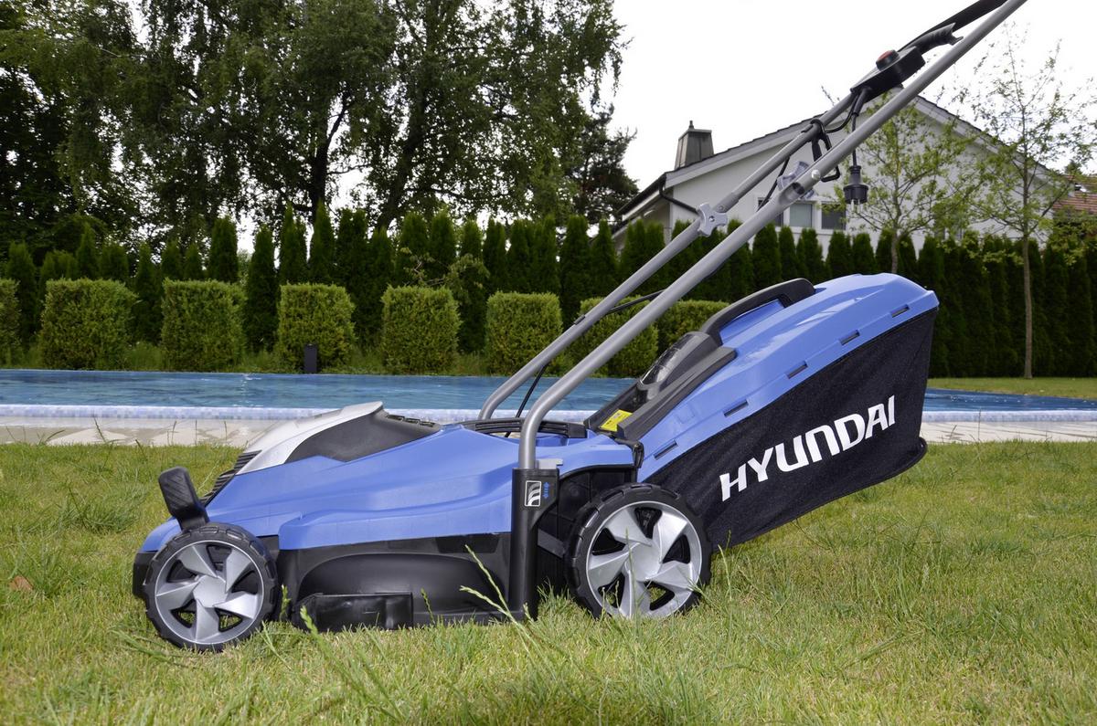 Elektro Rasenmäher 33 cm Schnittbreite 1300 W - KONVENTIONELL, Kunststoff (37/90/130cm) - Hyundai