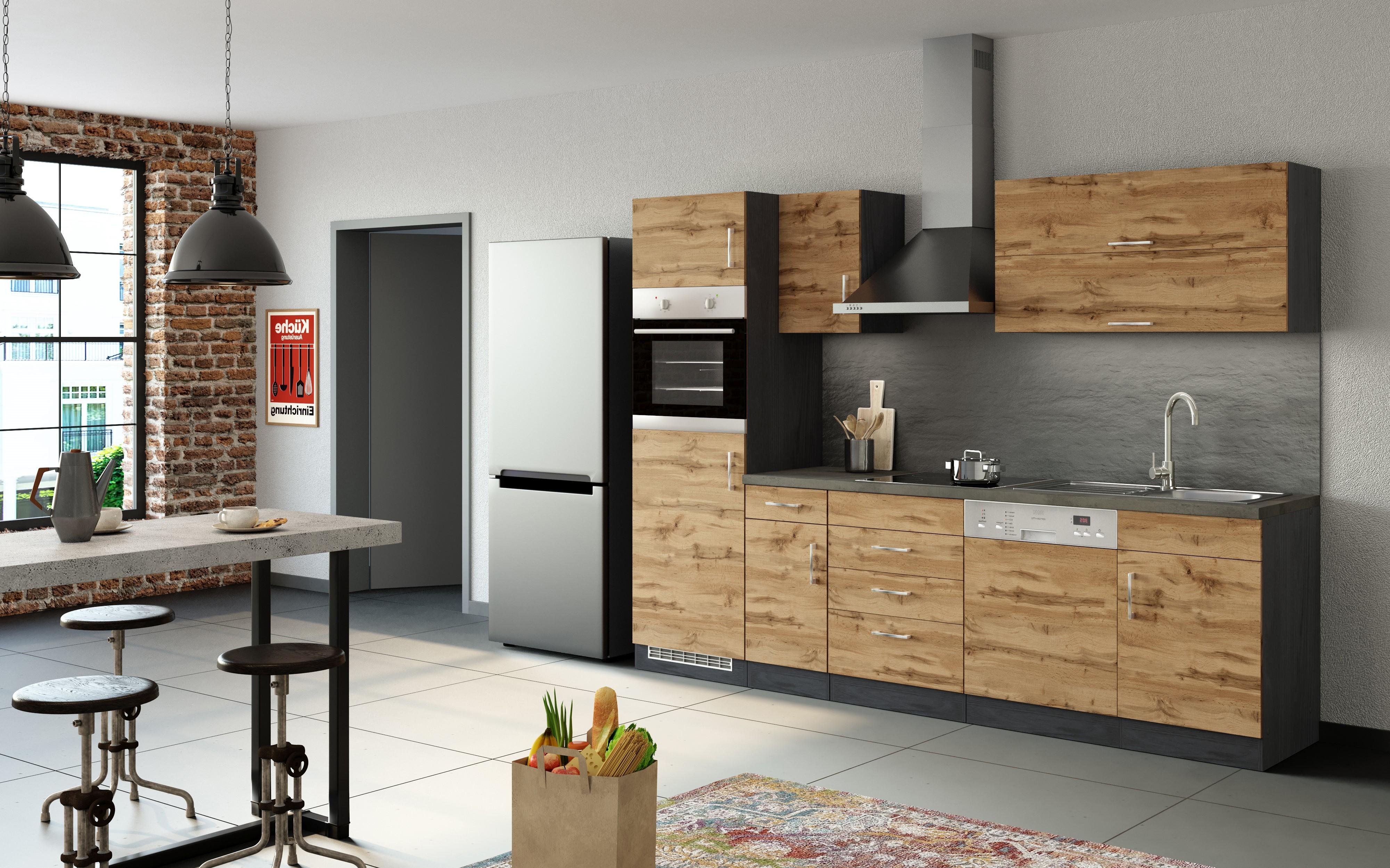 Küchenblock mit Spüle und Elektrogeräten