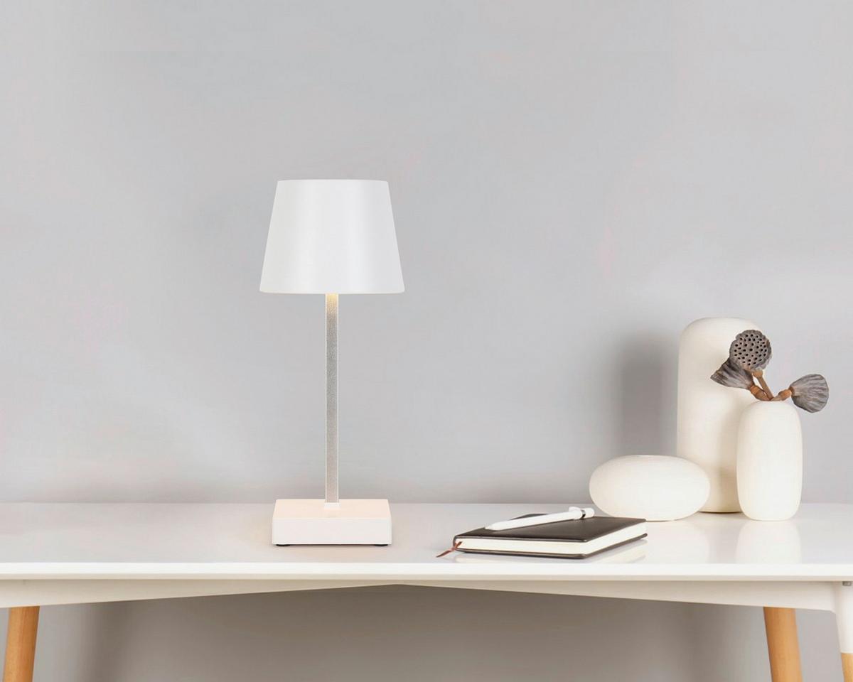 STOLNÍ LAMPA NA BATERIE GOPI - bílá/barvy stříbra, Romantický / Rustikální, kov/plast (10,5/26cm) - Modern Living