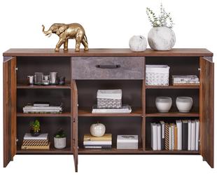 Geräumiges Sideboard mit drei Türen und Schublade Geräumiges Sideboard mit drei Türen und Schublade