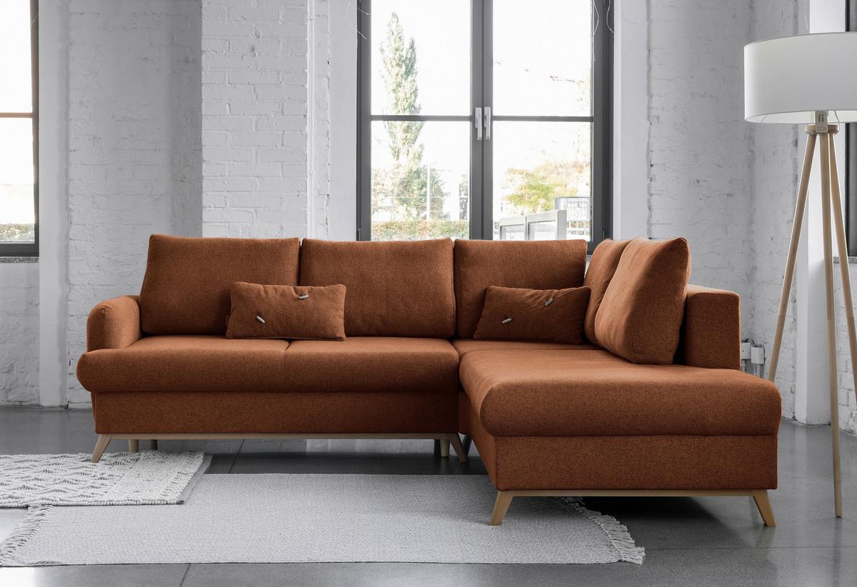 Sedačka LUCILE L, pravá, cihlová, úl.prostor a lůžko - terracotta/přírodní barvy, dřevo/textil (242/202cm) - MID.YOU