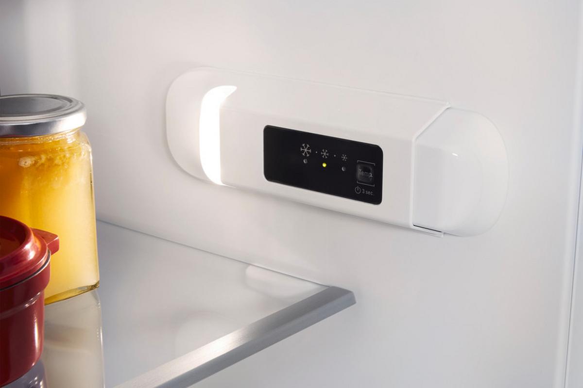 Einbau-Kühl-Gefrierkombination Ksi 12gf2 H: 122 cm 171+18 L - Weiß, Basics (55,7/122/54,5cm) - Bauknecht