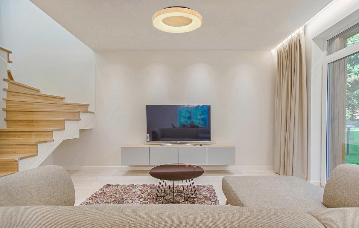 Stropní LED svítidlo Luzia, max. 42 Watt - bílá/barvy dubu, kov/plast (60/10cm) - Premium Living
