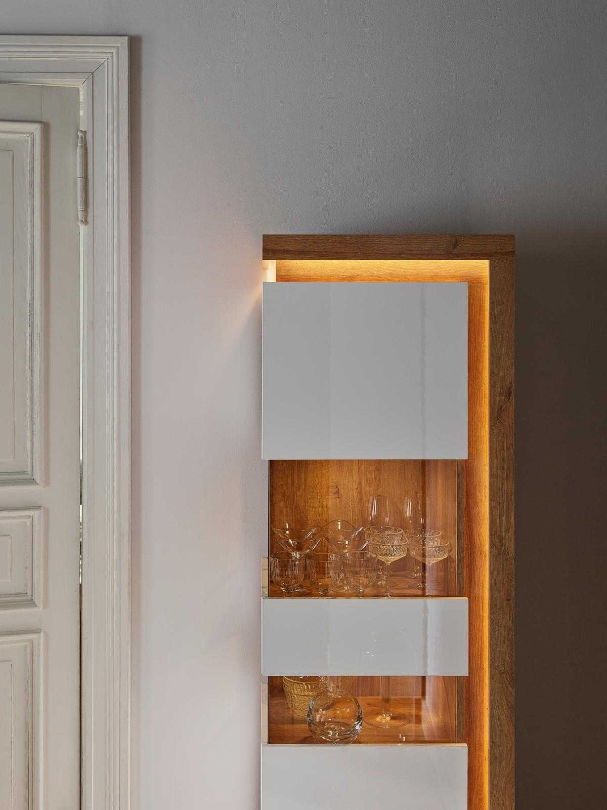 Vitrine Lyon Hell Weiß/Eichefarben B: 60 cm - Weiß Hochglanz/Eichefarben, Trend, Glas/Holzwerkstoff (59,7/198,1/42cm)
