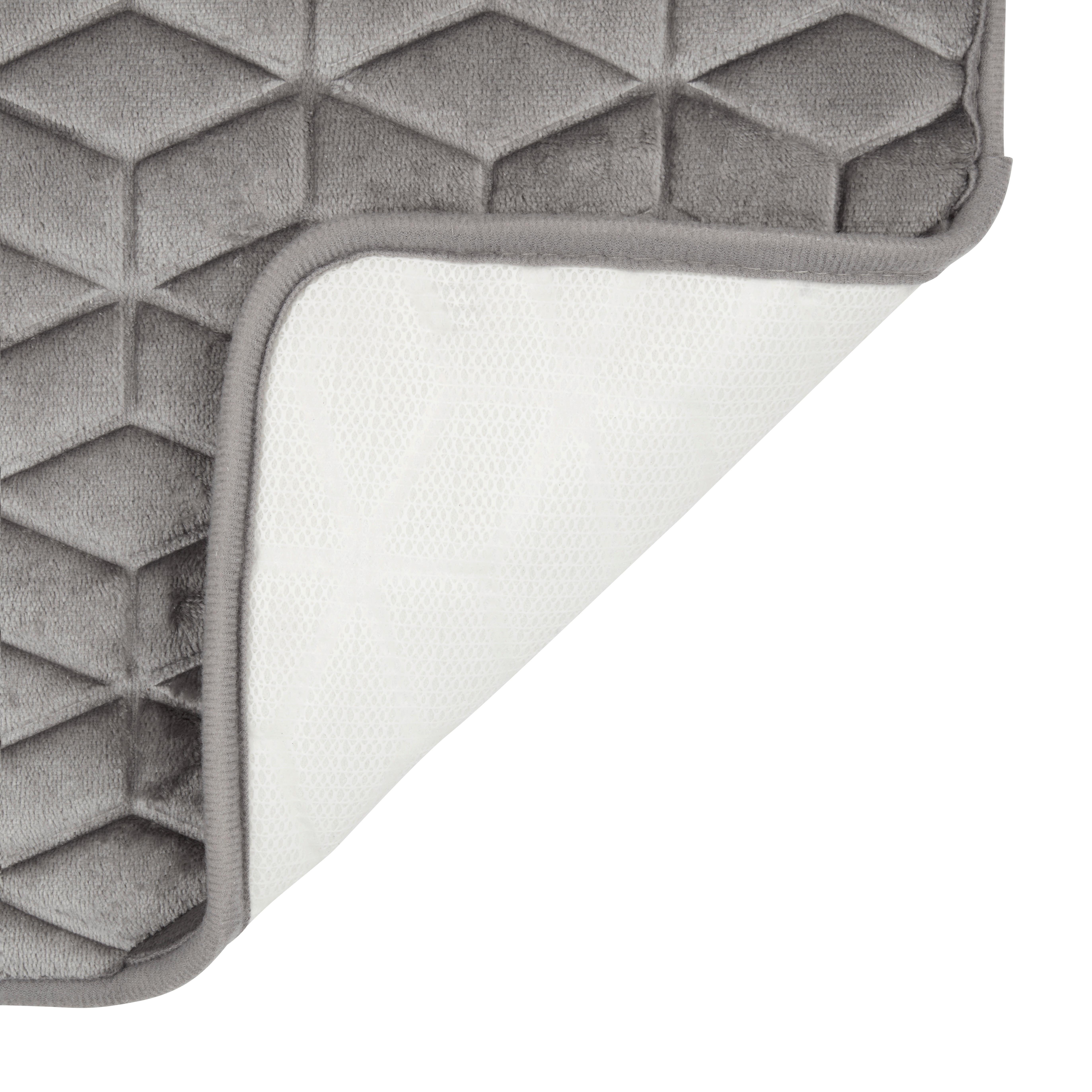 Kúpeľňová predložka Conny, 40/60cm, sivá - sivá, Konventionell, textil (40/60cm) - Modern Living