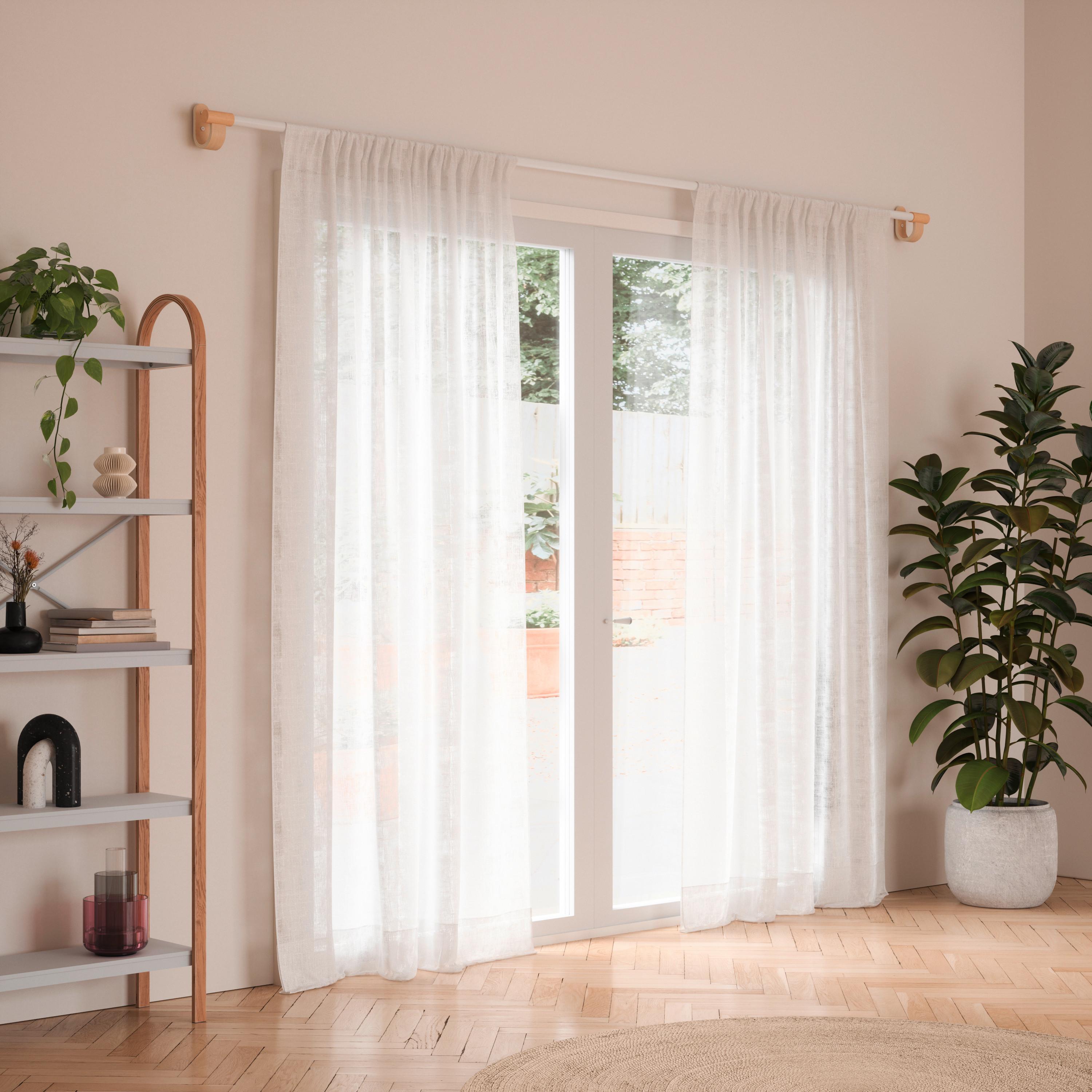 TYČ NA ZÁVĚSY BELLWOOD - bílá/přírodní barvy, Konvenční, kov/dřevo (107cm) - Umbra