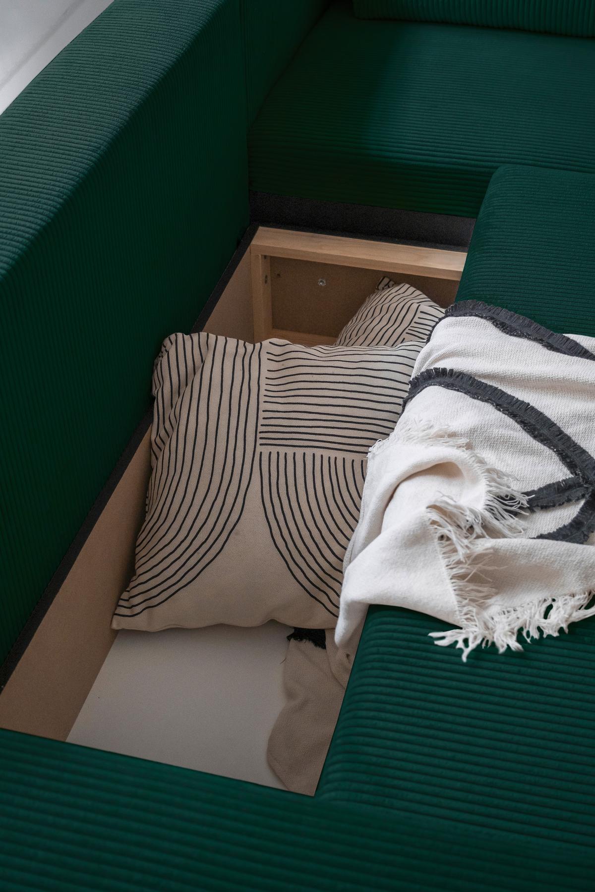 Sedačka Oliver, pravá, tmavě zelená barva - černá/tmavě zelená, Design, textil/plast (247/194cm) - MID.YOU