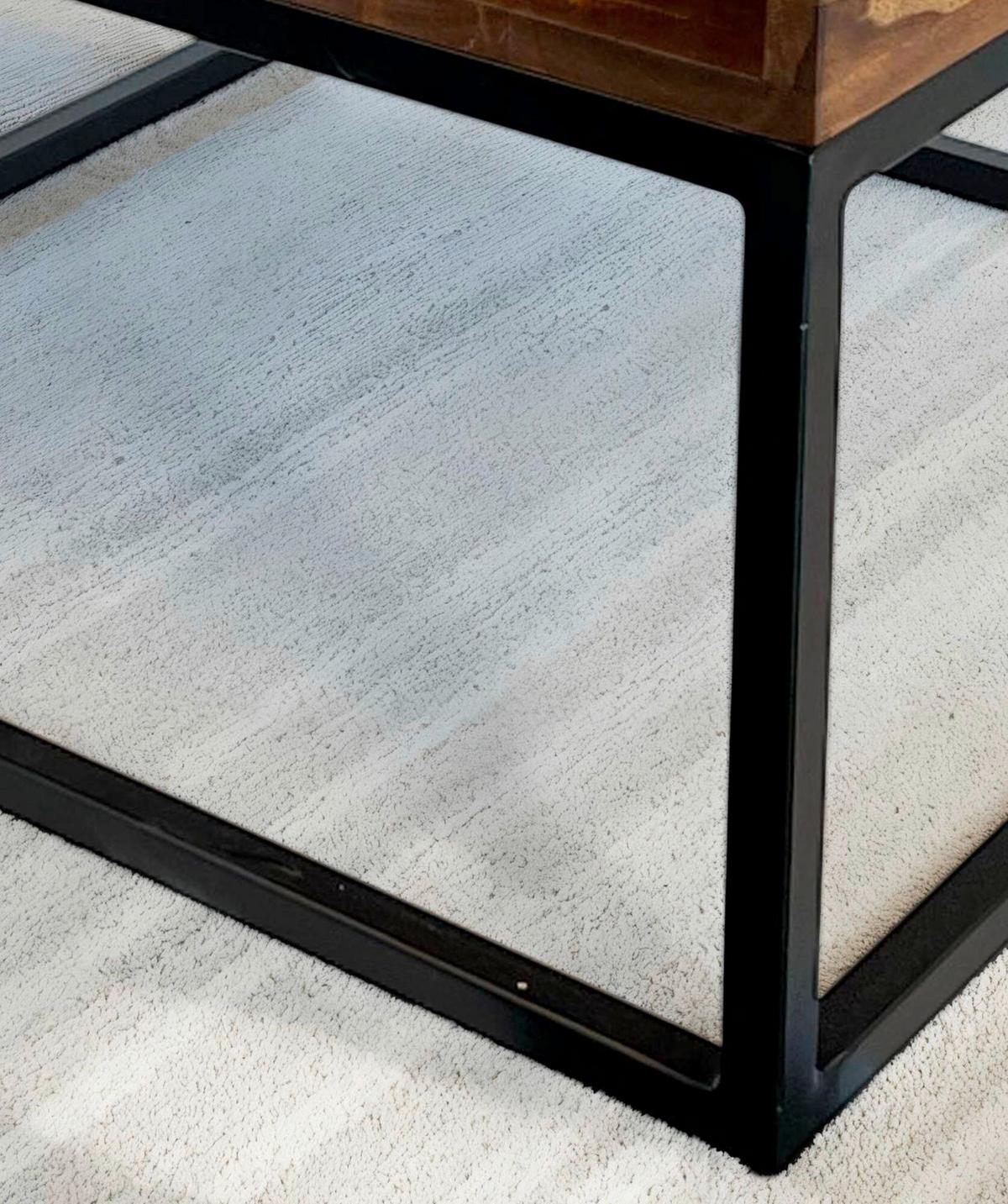 Couchtisch Sheeshamfarben B: 60 cm - Sheeshamfarben/Schwarz, Natur, Holz/Metall (60/60/40cm) - Livetastic