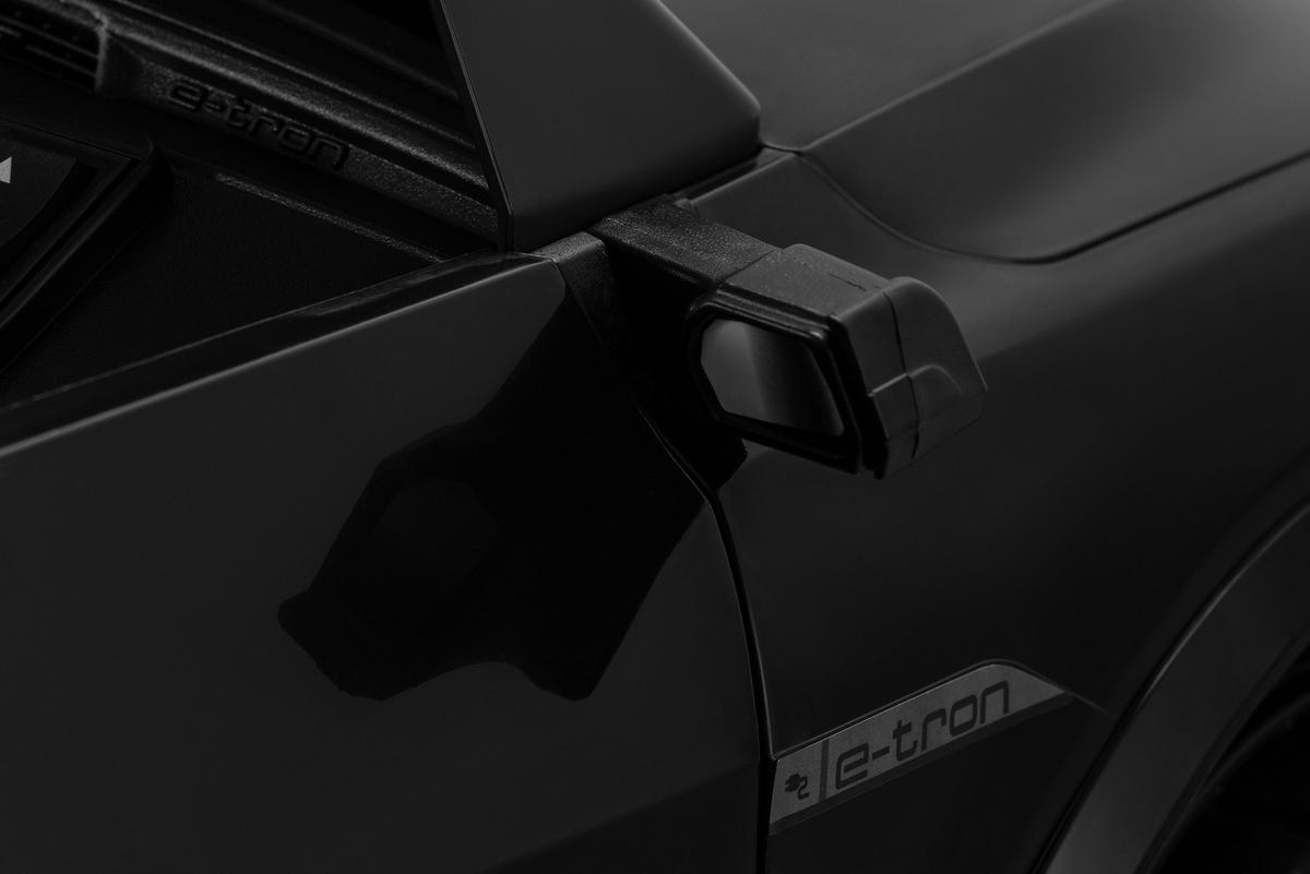 ELEKTRO-KINDERAUTO AUDI TTS - Schwarz, Trend, Kunststoff/Metall (99/54/46cm) - BUNINO