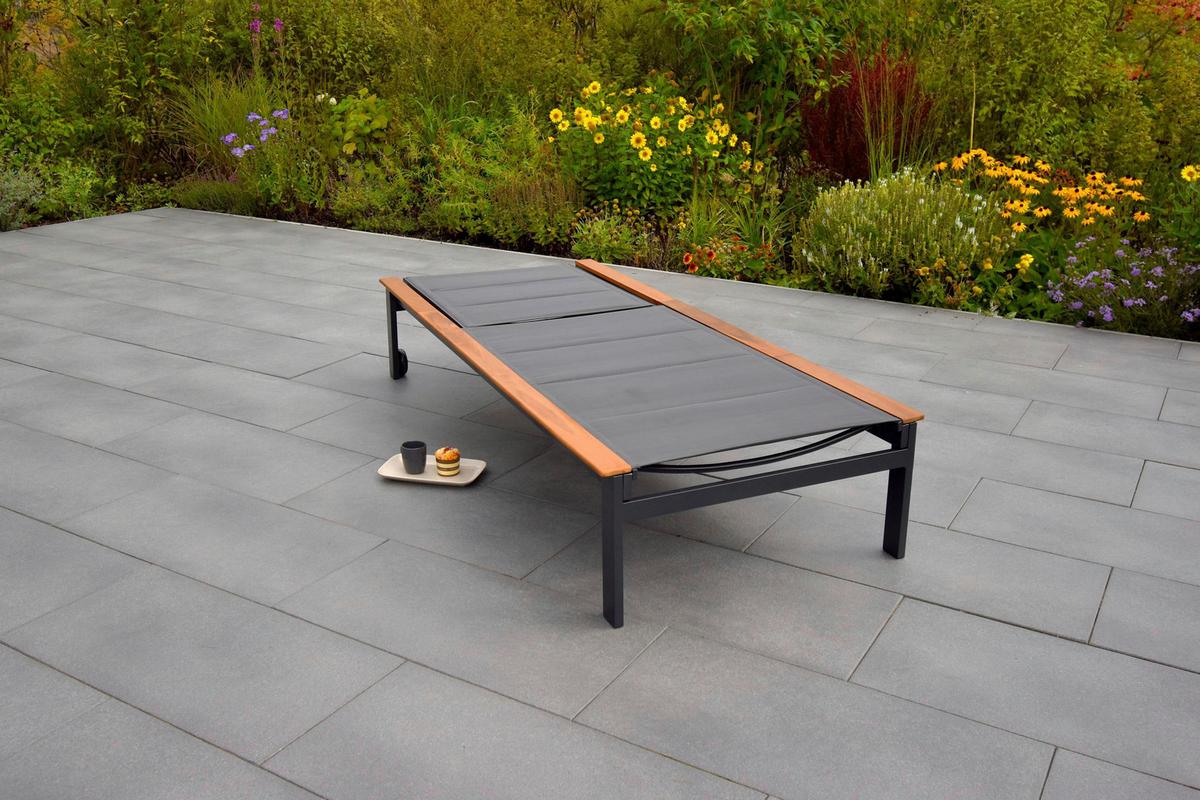 Sonnenliege Paxos Akazienholz/ Metall/Kunststoff mit Rollen - Graphitfarben/Naturfarben, MODERN, Holz/Kunststoff (198/103/84cm) - Gardenson