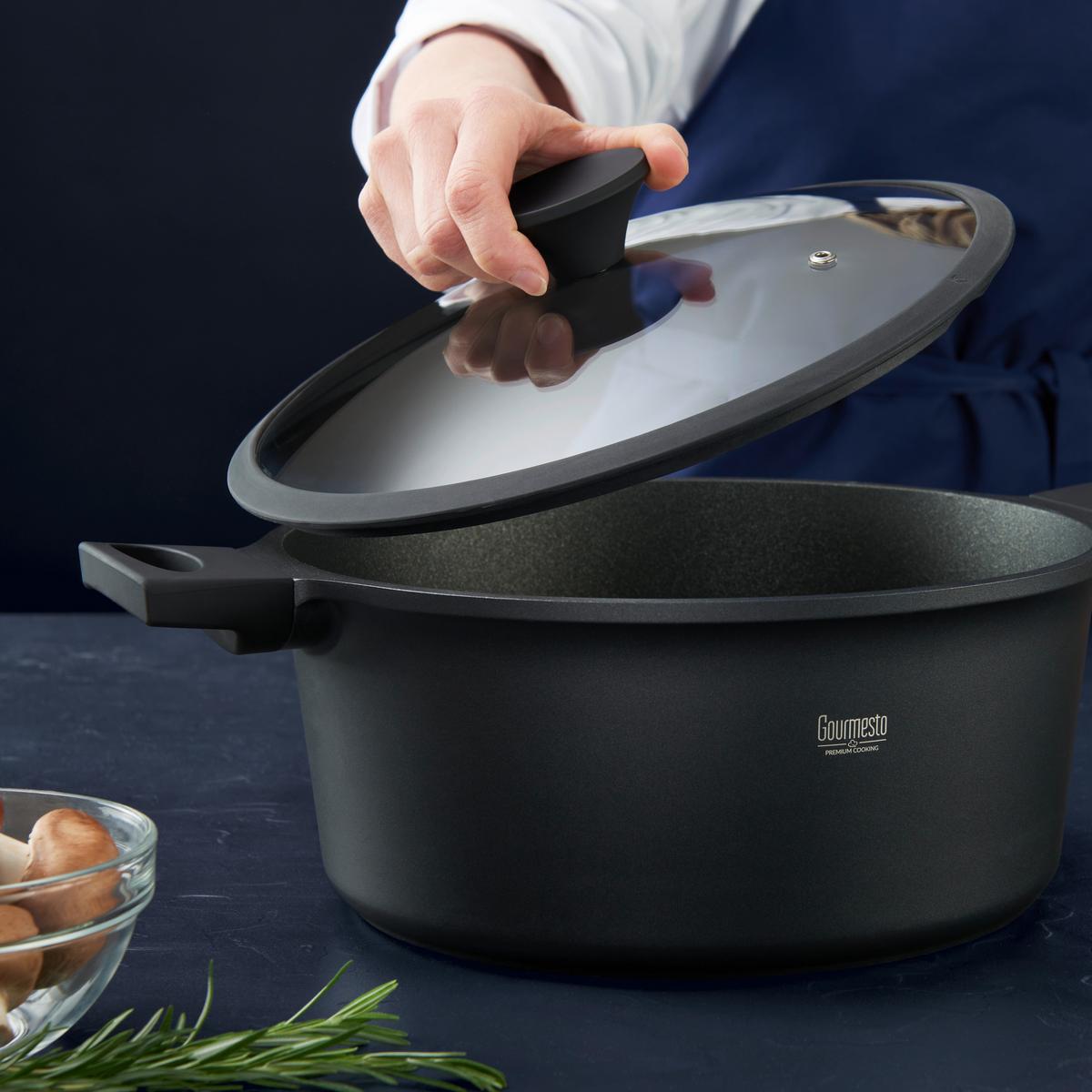Hrniec Black Line, 6,8l - čierna/číra, Konventionell, kov/plast (28/12,8cm) - Gourmesto