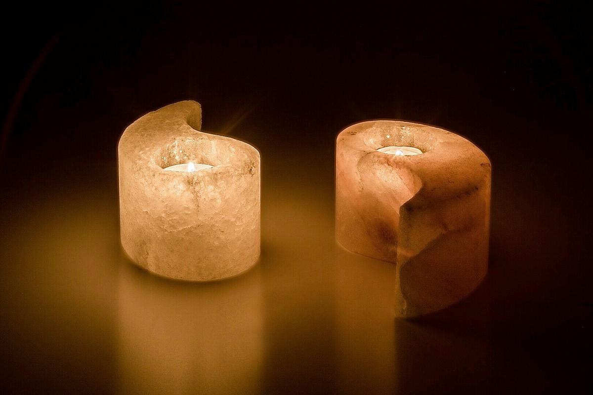 Stojan na sviečku SOLUNA - oranžová/biela, Natur, kameň (12cm)