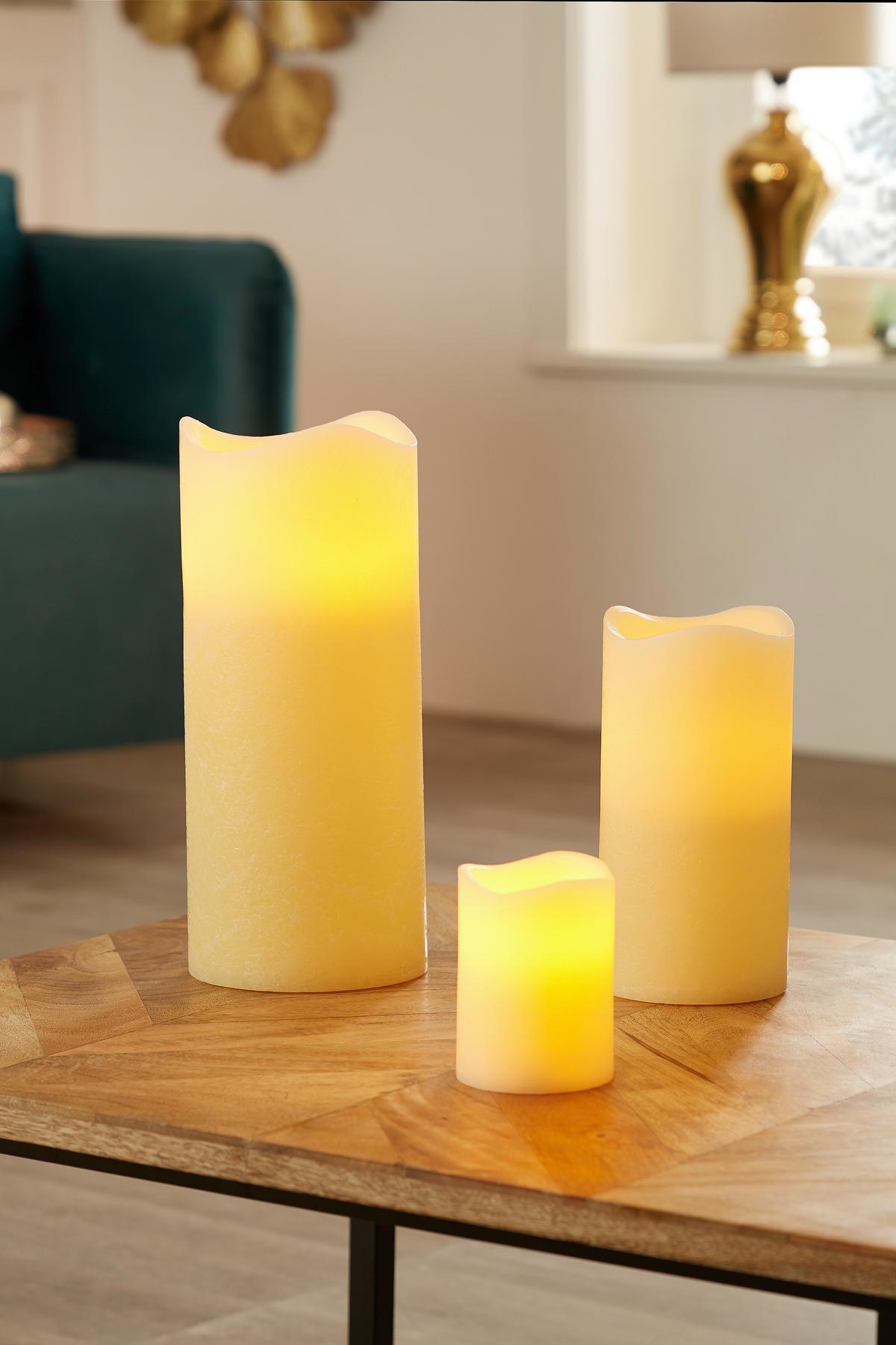 Gyertya Led-del Melina - natúr színű, Romantik / Landhaus, paraffin (10/20cm) - Luca Bessoni