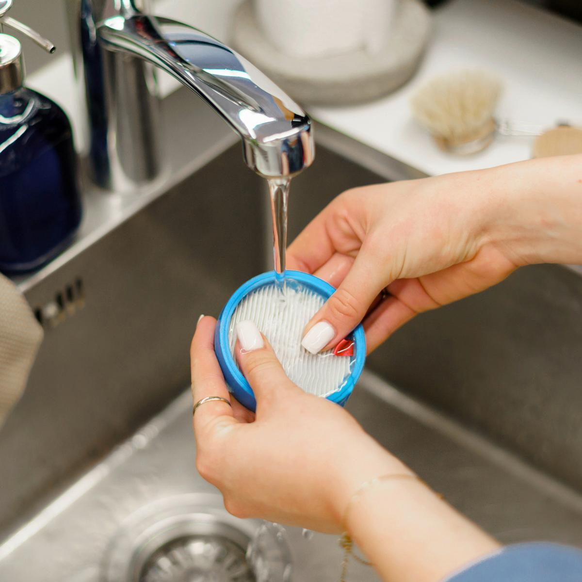 Akku-Handstaubsauger 200W, 35 min. Laufzeit - Dunkelgrau/Weiß, Basics, Kunststoff (30/21/10cm)