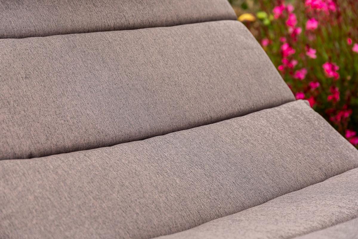 Sonnenliege Andalusia Metall/ Kunststoff mit Auflage - Beige/Naturfarben, ROMANTIK / LANDHAUS, Kunststoff/Textil (90/100/208cm) - Gardenson