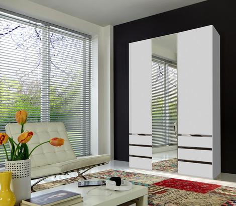Moderne Aufbewahrung mit Gemütlichkeitsfaktor dank des stylischen Kleiderschrankes LEVEL. Dreitüriger Kleiderschrank in Weiß mit Spiegelfläche