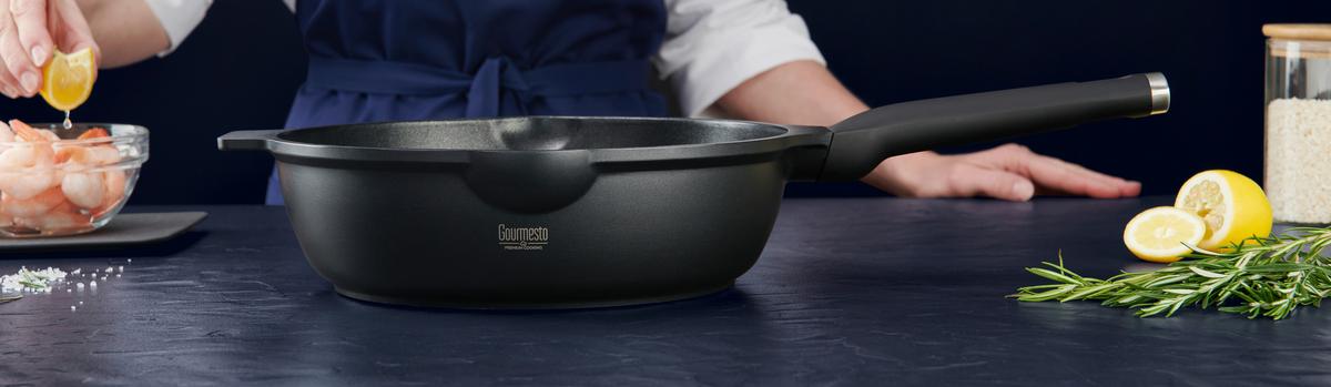 Panvica Black Line, Ø: 28cm - čierna, Konventionell, kov/plast (28/8,5cm) - Gourmesto