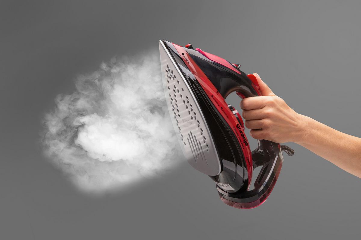 Dampfbügeleisen Sih2800bf - Rot/Schwarz, Basics, Keramik/Kunststoff (12,8/15/31cm)