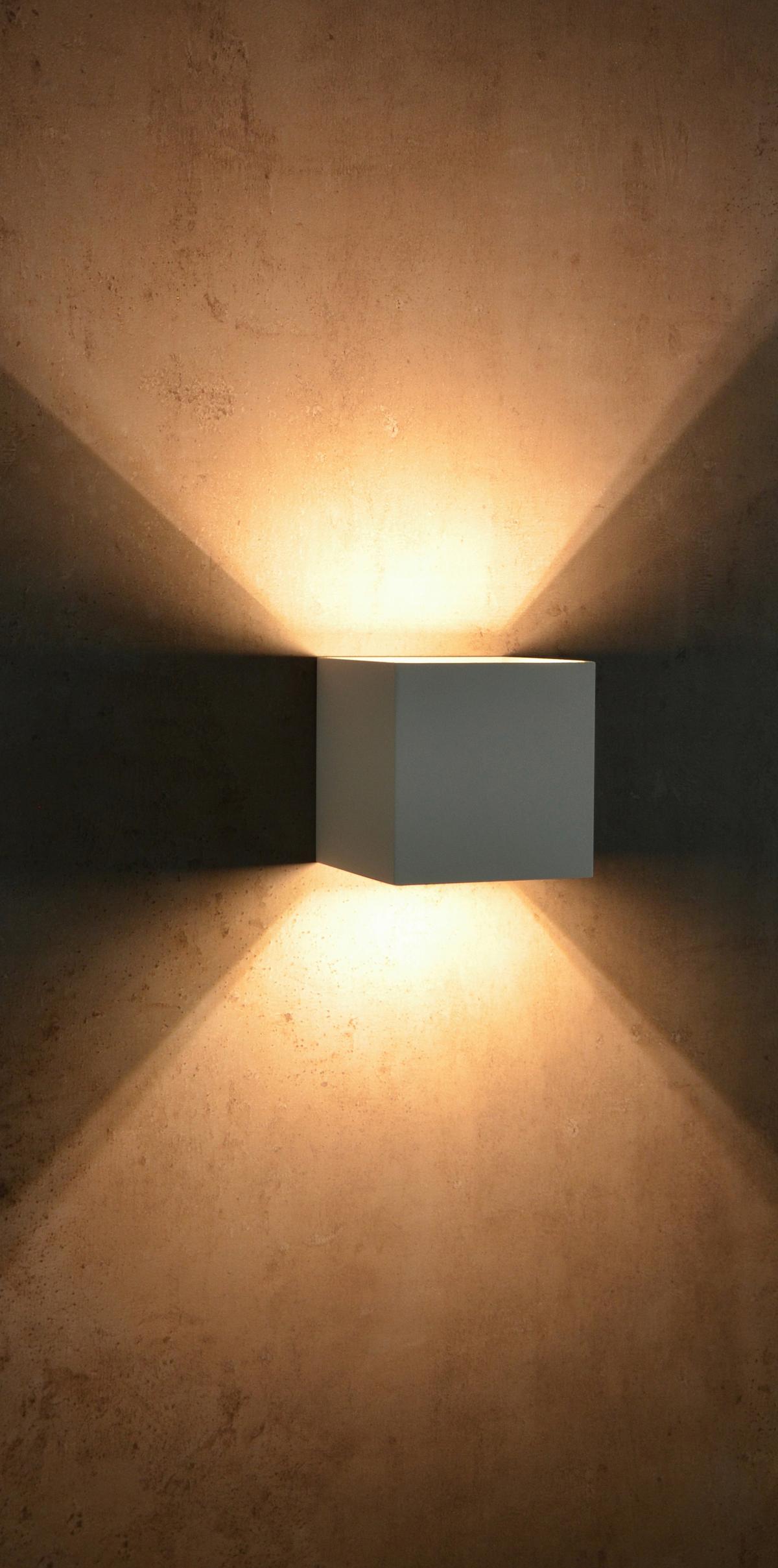 Außenwandleuchte 2528000260196 Qube - Weiß, Design, Metall (11,2/11,2/11,2cm)