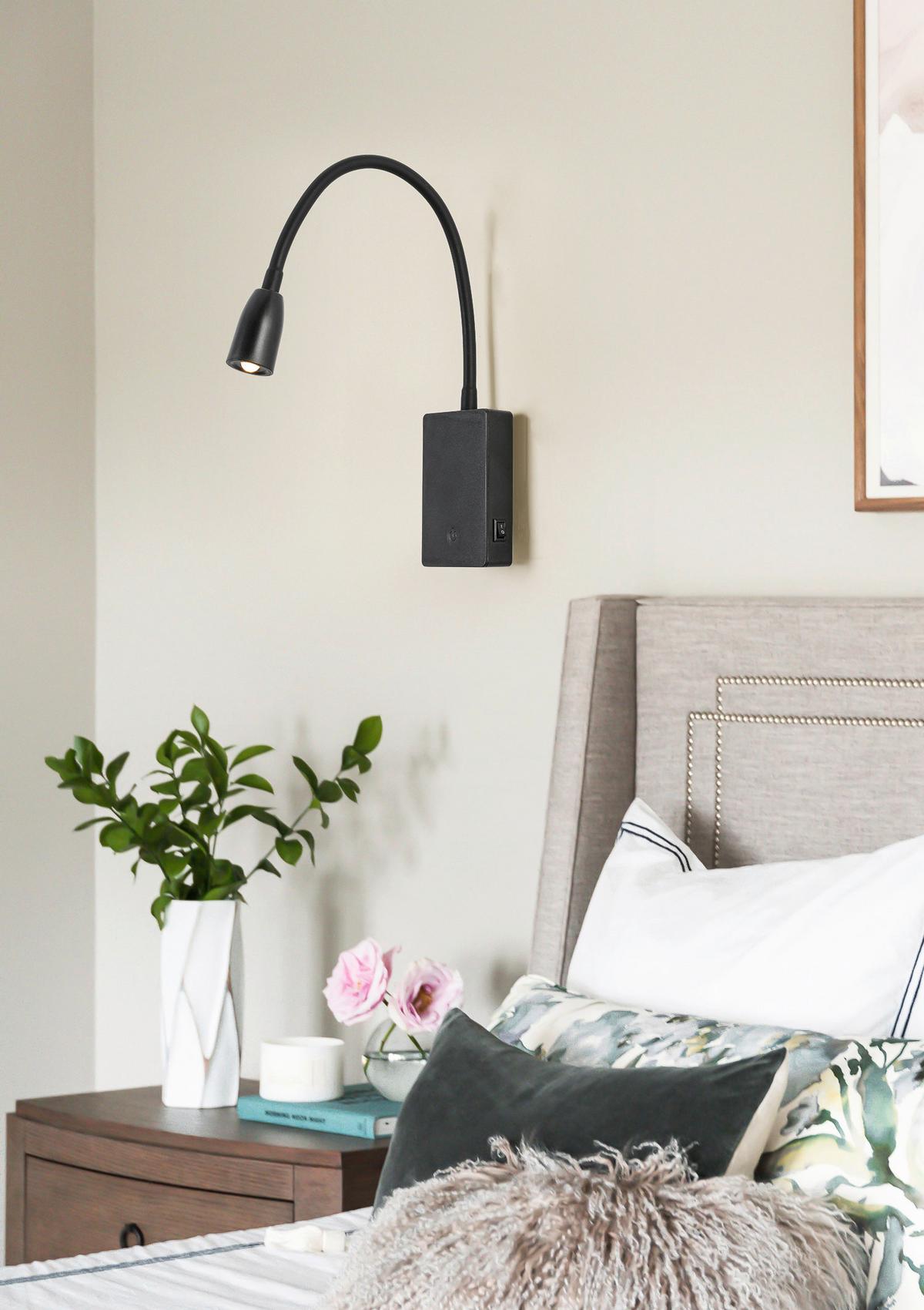 NÁSTĚNNÉ LED SVÍTIDLO WITI - černá, Moderní, kov/plast (3,08/7/max 49,65cm) - Mömax