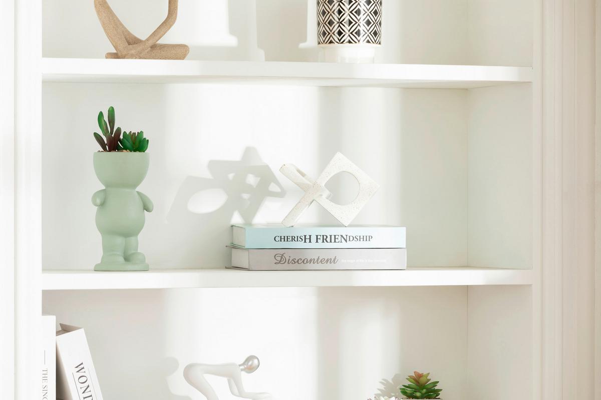 Skulptur Lukas - Creme, KONVENTIONELL, Kunststoff (17/14,5/10cm) - Luca Bessoni